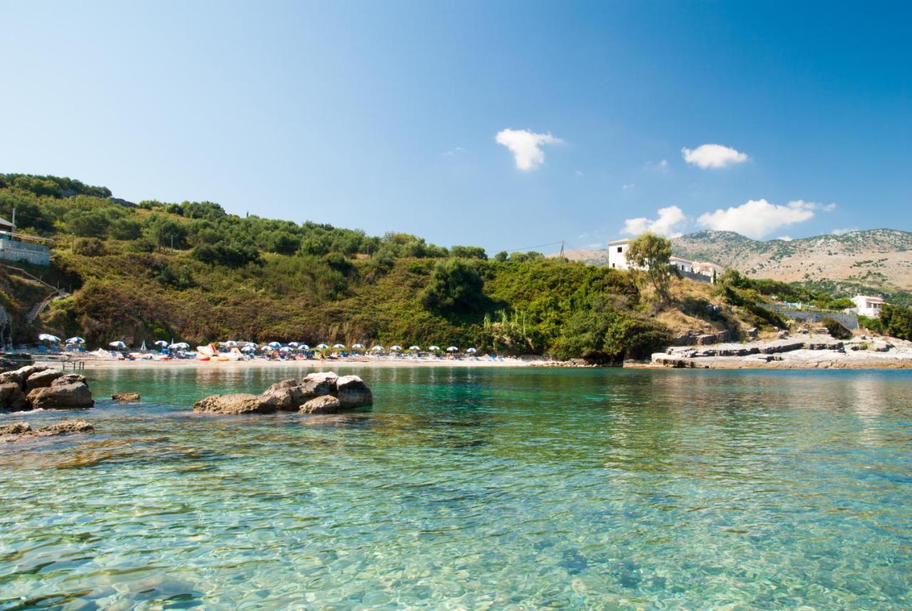 Porto Kassiopi Apartments Exteriör bild