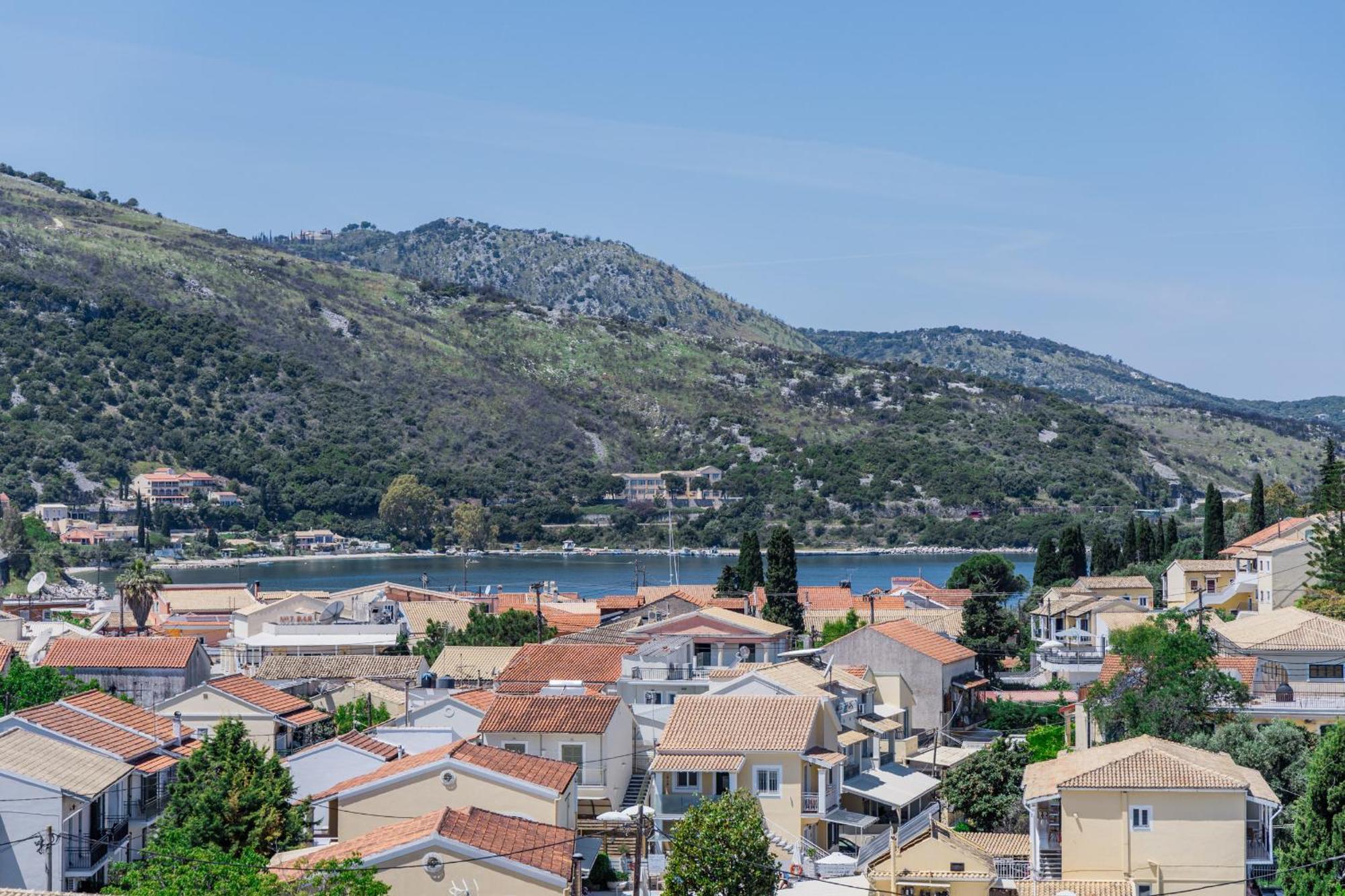Porto Kassiopi Apartments Exteriör bild