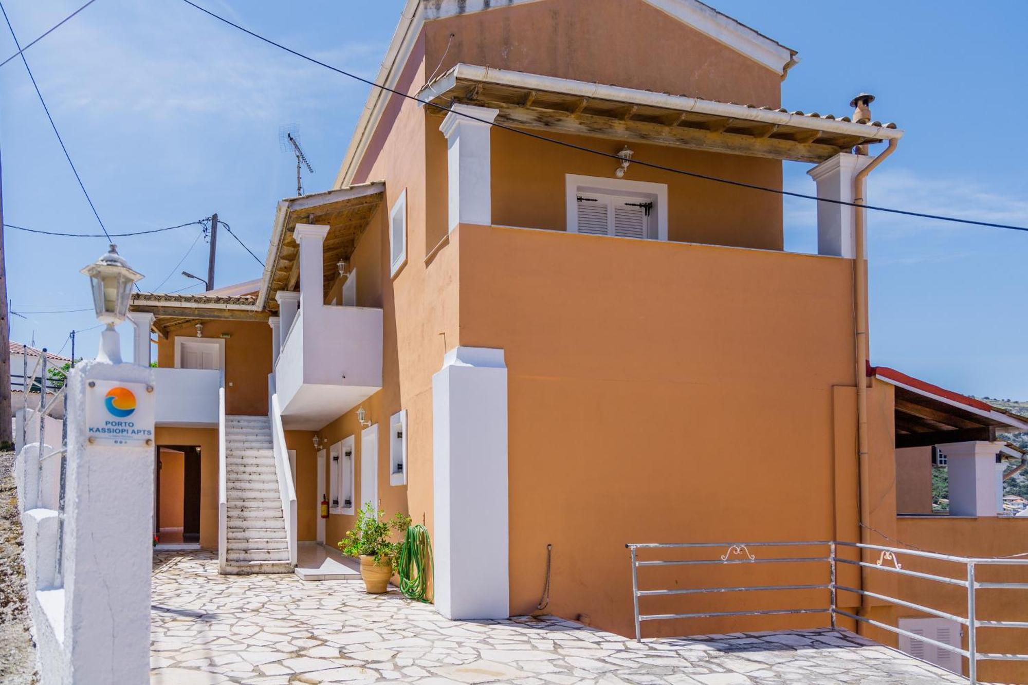 Porto Kassiopi Apartments Exteriör bild